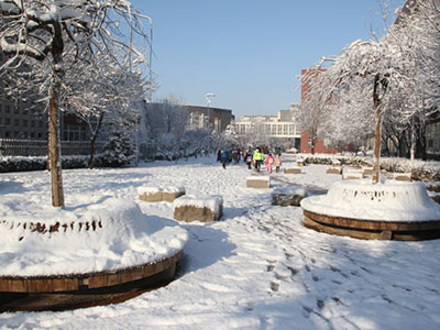 北京市新英才学校校园风采