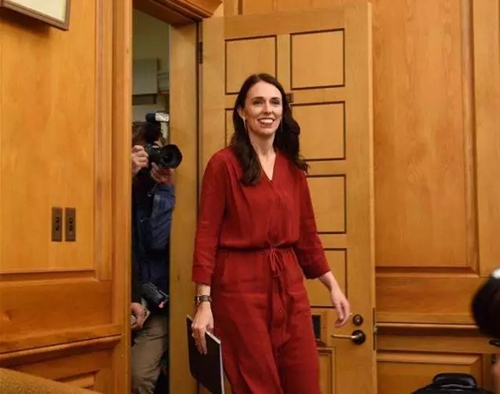 新西兰总理新官上任三把火 移民政策大改是否