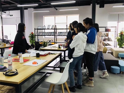学校氛围