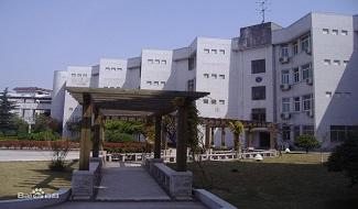 小班教学，自主选课