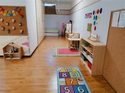 威廉王子公学校园风采