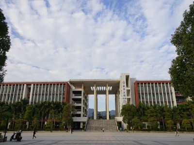 广东金融学院校园风采