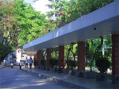 广东金融学院校园风采