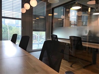 黛尔恺来留学环境