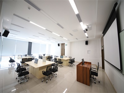 北京外国语大学佛山研究生院伦敦大学国际课程中心校园风采