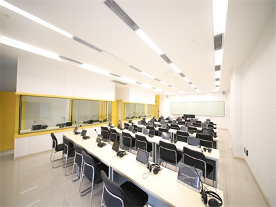 北京外国语大学佛山研究生院伦敦大学国际课程中心校园风采