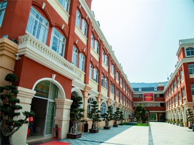中宏国际书院校园风采