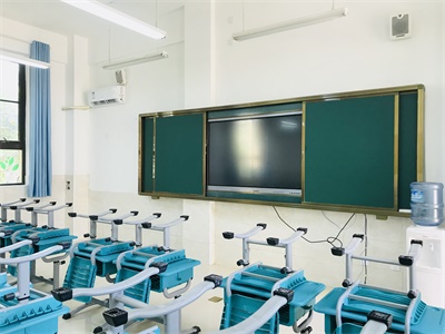 启东启迪外国语学校校园风采
