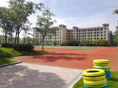 启东启迪外国语学校校园风采