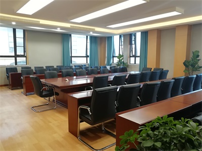 启东启迪外国语学校校园风采