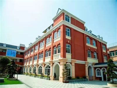 深圳市华美德宝书院校园风采