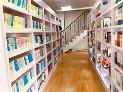 深圳市华美德宝书院校园风采