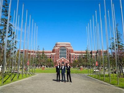 上海建桥国际高中校园风采