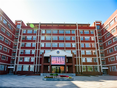 北京新东方-斯芬克国际艺术高中