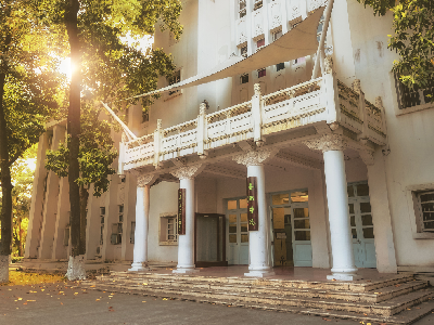 暨南大学国际学院