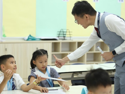 深圳前海哈罗港人子弟学校校园风采