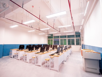 深圳市弘毅高级中学-智胤DSE校园风采