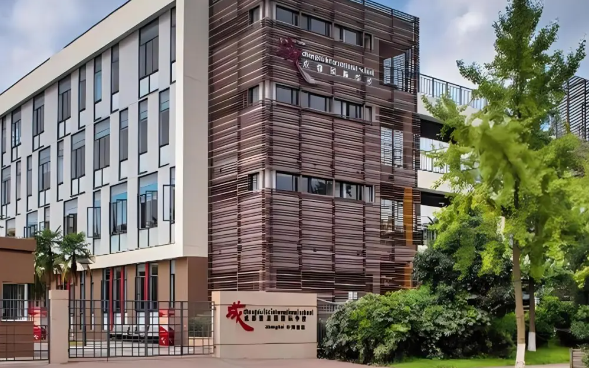 2024年成都爱思瑟国际学校招生信息