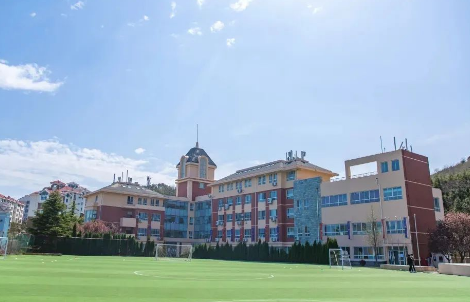 青岛梅尔顿学校国际高中（A-level、国际艺术课程）2024年招生简章！