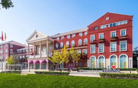 上海华旭双语学校校园环境