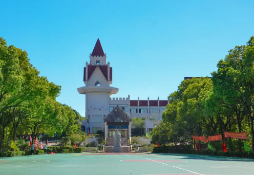 苏州国裕外语学校2024年招生学费