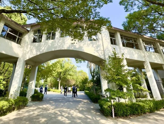 蘇州國際外語學校