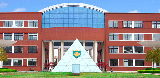 苏州中加枫华国际学校