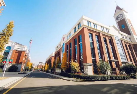 义乌枫叶外籍人员子女学校