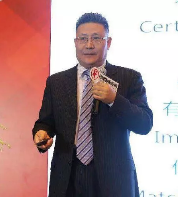 融育学校的王普校长