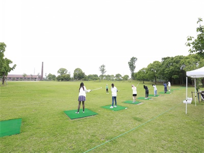 高爾夫球場(chǎng)