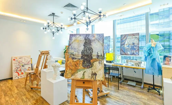 上海光華好奇藝術中心