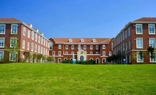 成都乐盟外籍人员子女学校