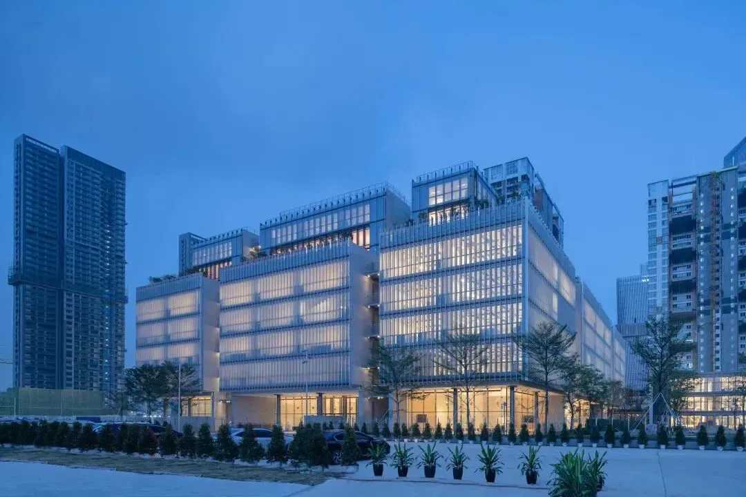 深圳市南山区荟同学校