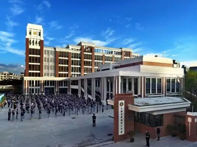 曹杨二中dsd德国国际课程班课堂