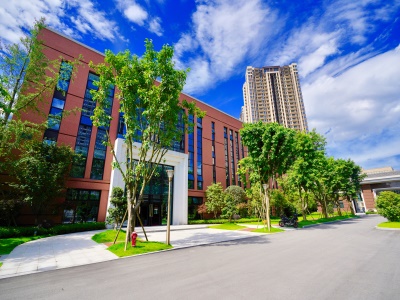 重庆第一双语学校国际部有哪些办学特色师资力量如何