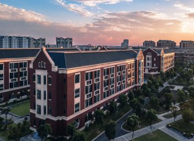 上海建桥国际高中“藤剑菁英计划”介绍