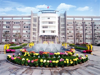 江苏省靖江高级中学国际部介绍