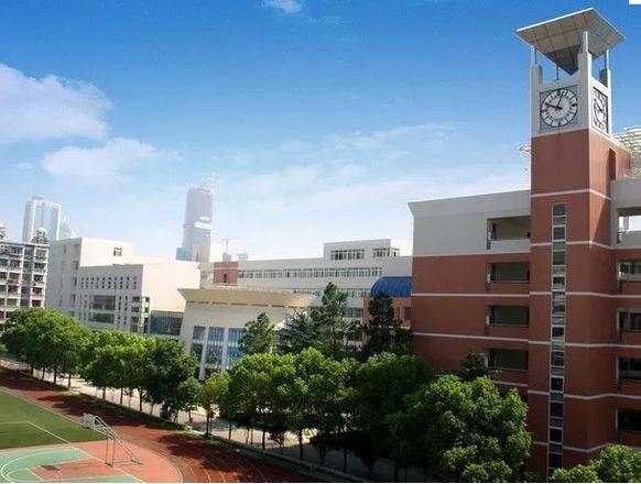武汉光谷剑桥国际高中