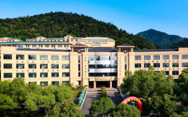 杭州东方中学国际部