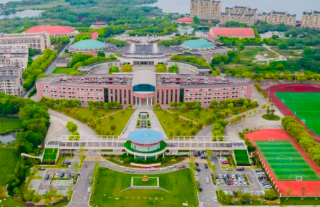 中加枫华国际学校