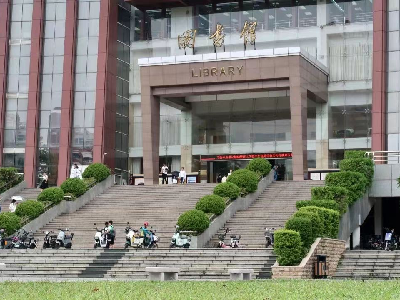 国际本科预备班（CIL-OSSD课程）校园风采