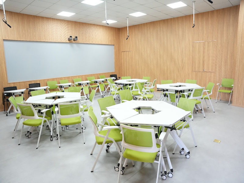 衢州市高铁新城外国语学校校园风采