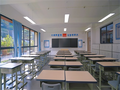 校園環(huán)境