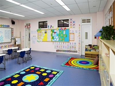 天津华兰国际学校校园风采