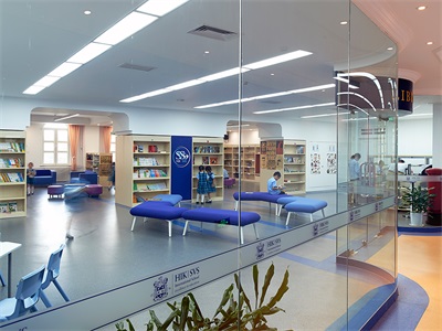 天津华兰国际学校校园风采