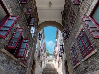 香港优才国际教育环境