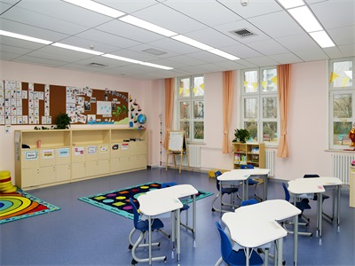 天津华兰国际学校校园风采