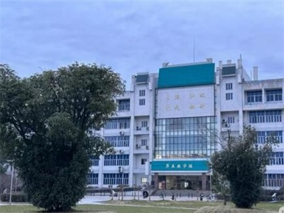 香港优才国际教育环境