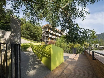 深圳市德萃港人子弟學校校园风采