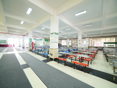 镇江枫叶国际学校校园风采